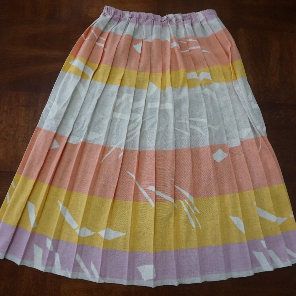 Pleated Skirt